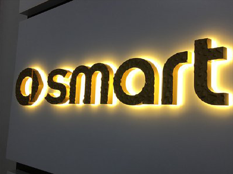 承留背光字有什么特点？生产过程如何？